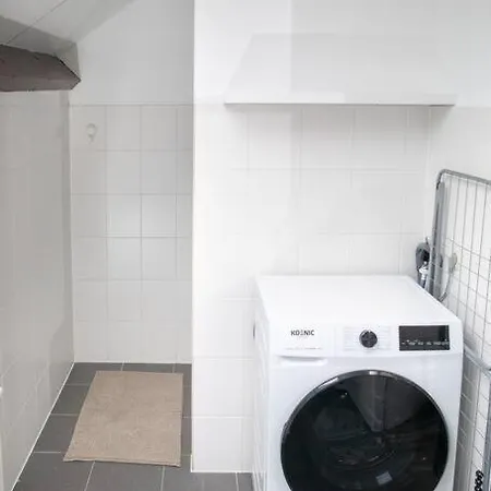 Uroczy Apartament I Bezplatny Parking Na Miejscu